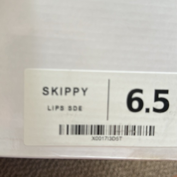 J.Adams red suede chunky heal pumps - Picture 3 of 3